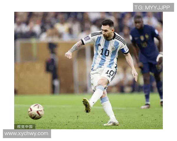 梅西从阿根廷少年到世界足坛传奇巨星成长与荣耀之路